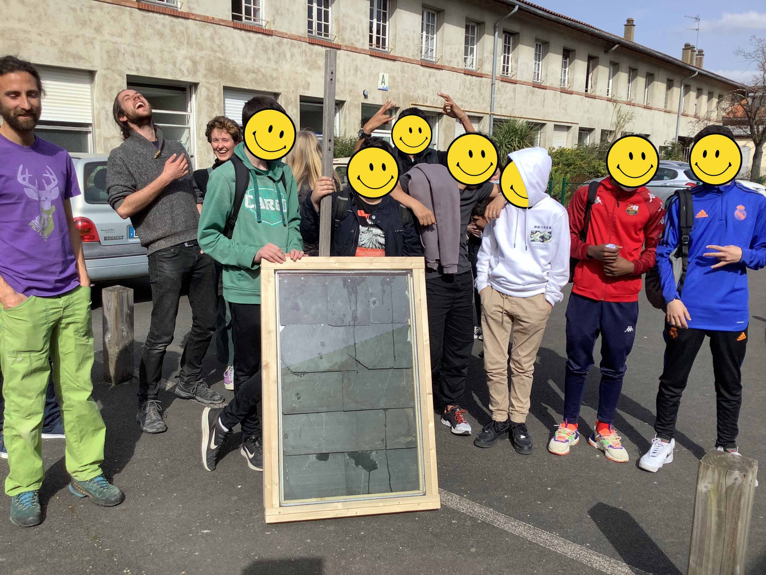 Réalisations de panneaux chauffe-air avec les élèves du collège Saint-Vincent