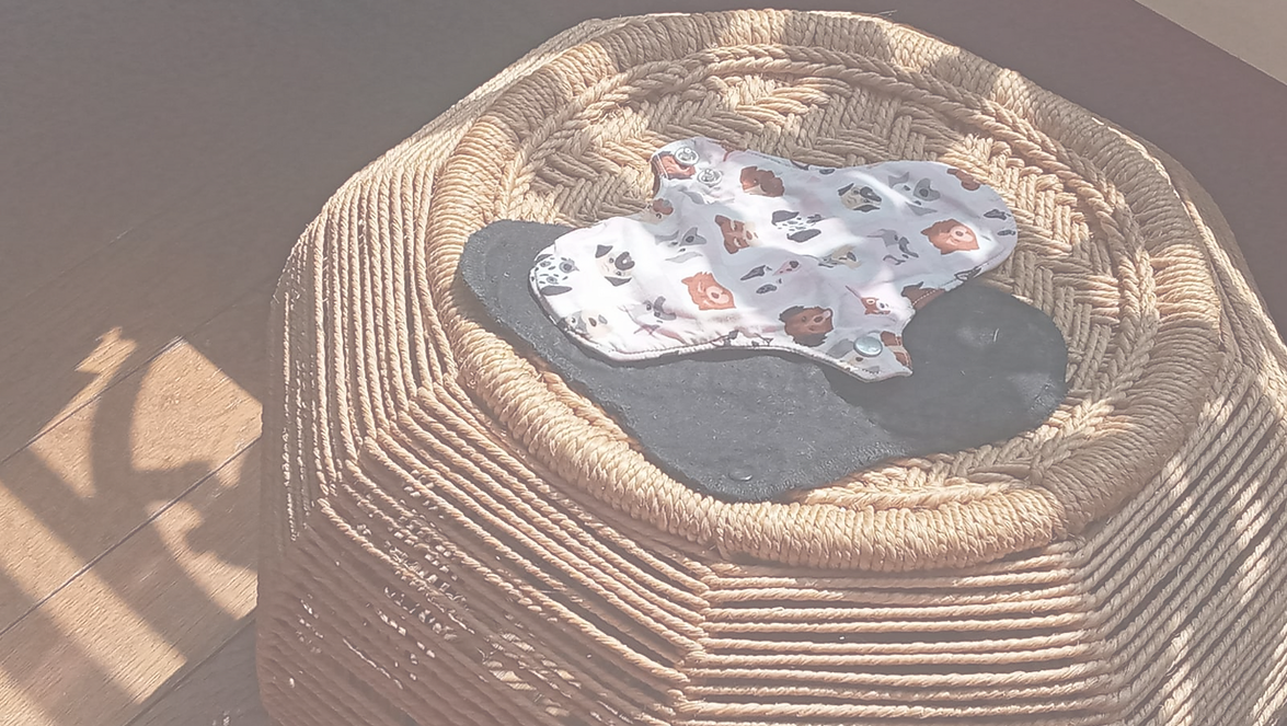 Couture de serviettes menstruelles