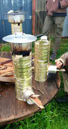 Atelier construction d'un mini rocket stove en récup'